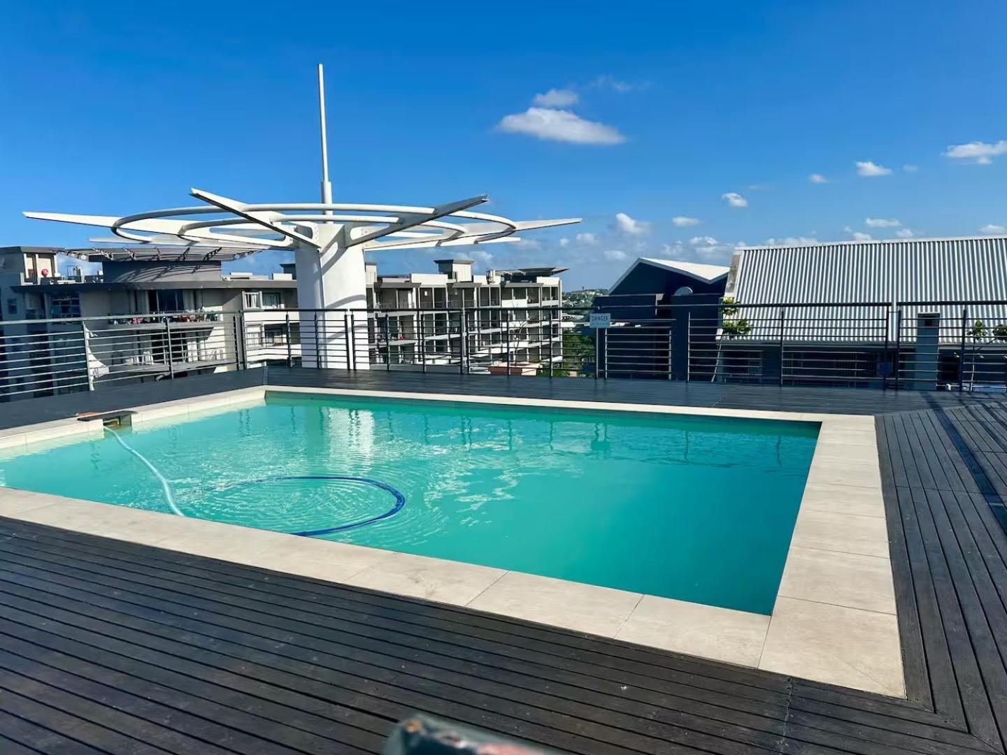 Stunning 2 Bed - Rooftop Braai Area - Sunset Views 다반 외부 사진
